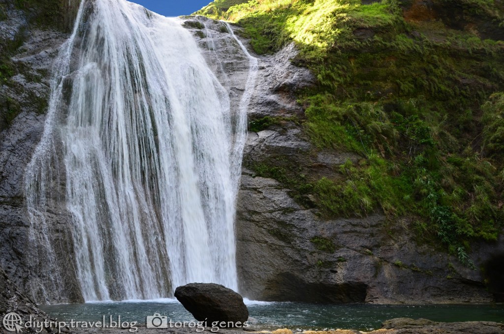 Mangta Falls, located in Poblacion, Bakun, Benguet, is now drawing tourists' attention among its former waterfalls competitors in the area because of its breathtaking beauty and natural plunge pool.